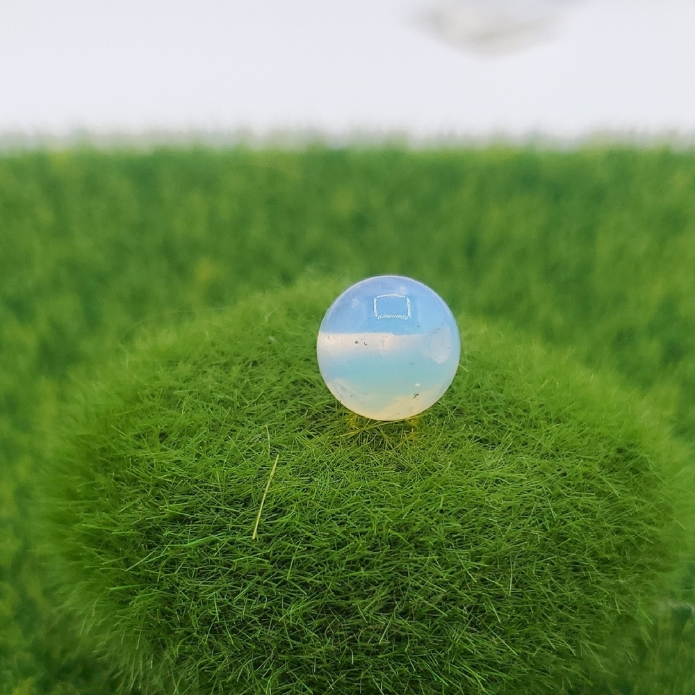 Dreamy Opalescent Orb Bead P309